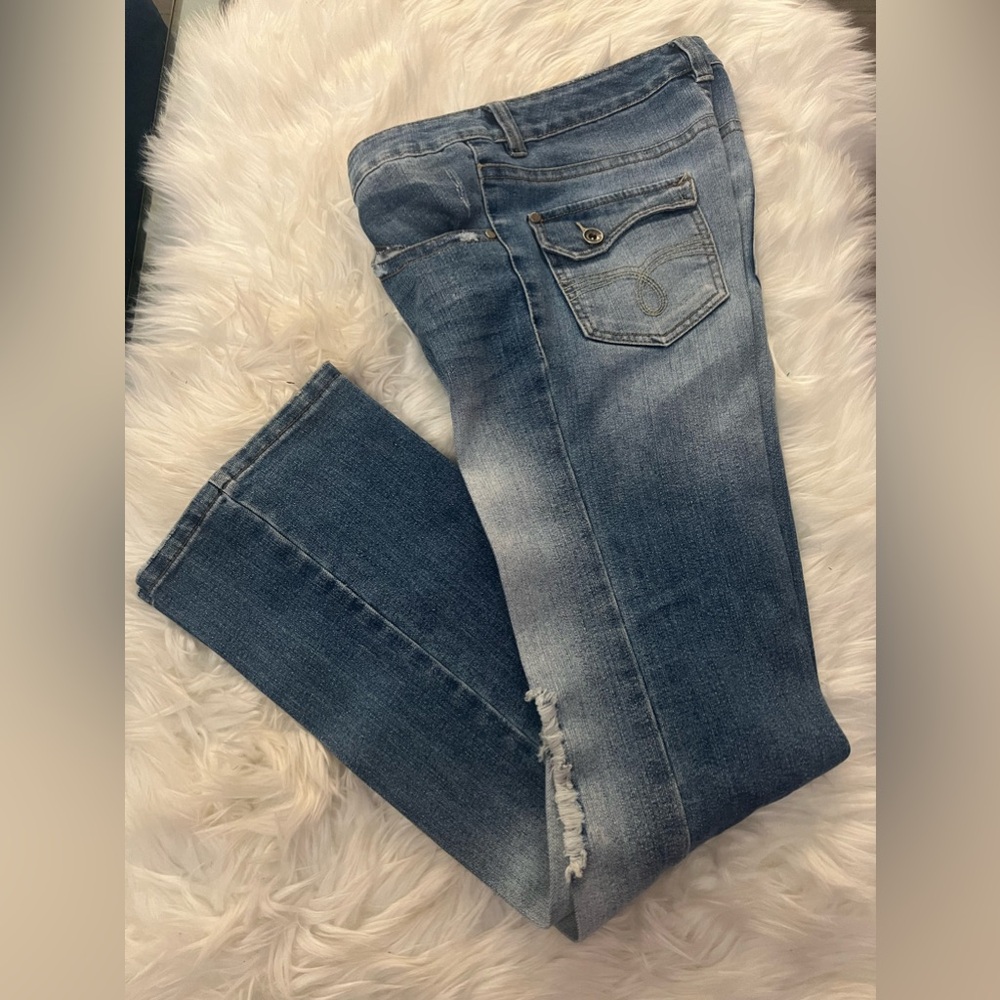 Ubfree distressed Lexington jeans , size 7, 32” inseam, bootcut. NWOT
